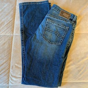 Ariat 33 x 36 Mens Medium Wash Jeans